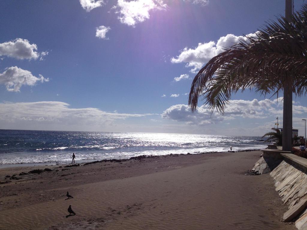 Beach House Adelfas San Agustin Mci Екстериор снимка