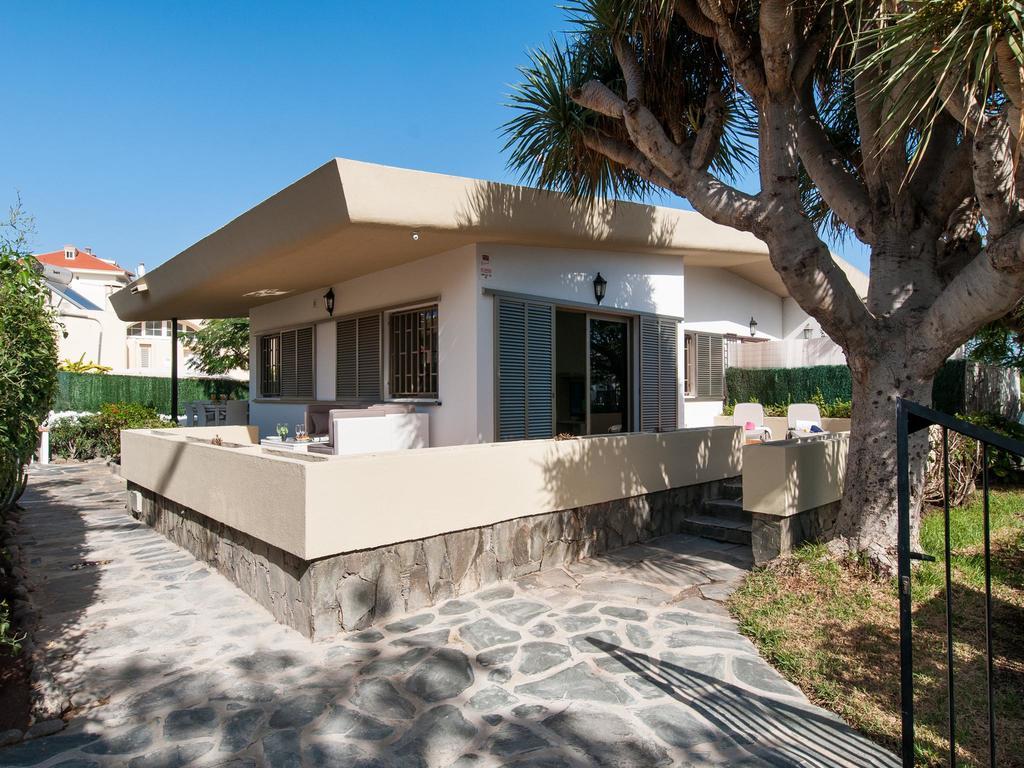 Beach House Adelfas San Agustin Mci Екстериор снимка
