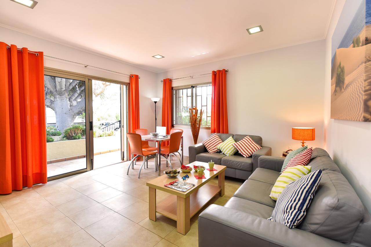 Beach House Adelfas San Agustin Mci Екстериор снимка