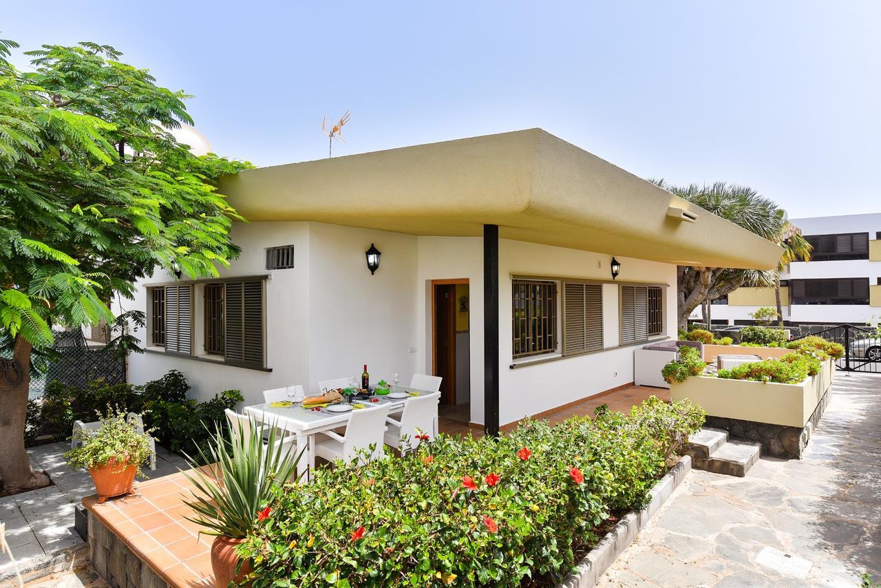 Beach House Adelfas San Agustin Mci Екстериор снимка